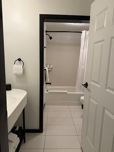 B368307C-F0B9-4A91-838A-ECB60C846D6C_1_102_o