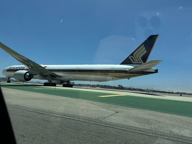 F95E68F7-2EBD-4B74-B1F2-FB25138F0D60_1_102_o