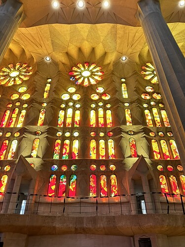 0B4DDE98-86A7-4305-9082-19F6D3AE3EC8_1_105_c