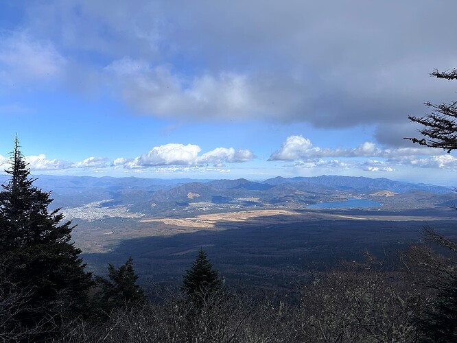 0D24D52D-B3F4-4AAC-B299-AF683E6218EA_1_102_o