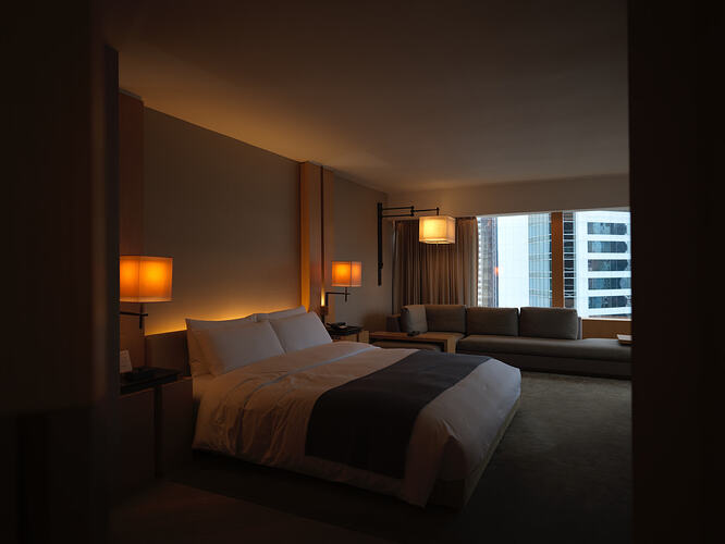 B0004718HEIC1768974896