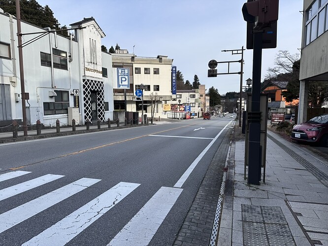 6B91CE3B-9796-4607-AA0F-F36417F42032_1_105_c