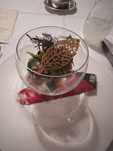 DED0BF78-4288-4605-9F40-EA7F6FA335D2_1_105_c