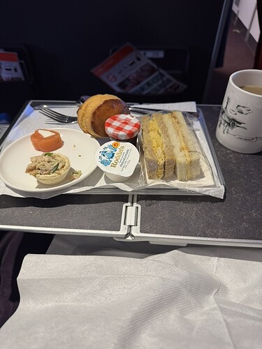 A5647BE3-EBAF-41E2-B83A-2D320007C2F8_1_105_c