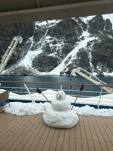 47933A28-3022-4FE2-AC63-17AF54E9474B_1_105_c