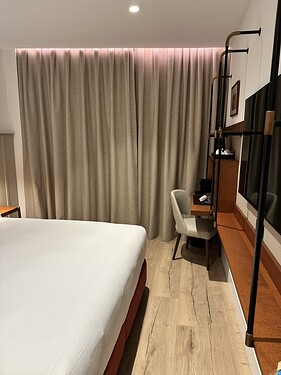 BC23B880-CE83-450D-8EE7-E6DD2980ABAC_1_105_c