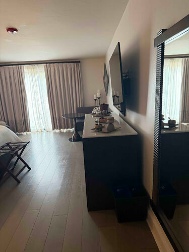 room1