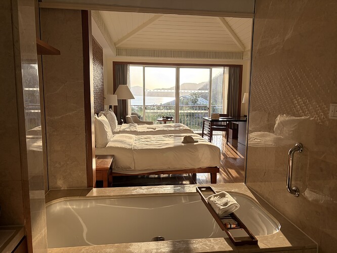 日落下的房间666x500