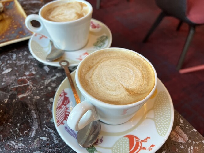 7AB135CC-8E63-4A26-BBD5-0A78CEC24119_1_105_c