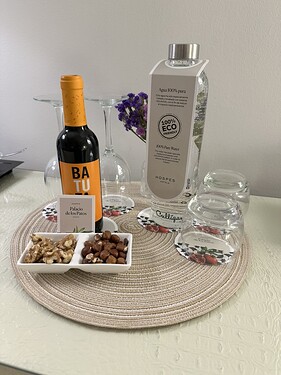 BA0D6981-5AAE-4A37-B09B-0444B3EF218A_1_105_c