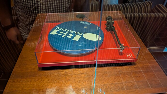 PXL_20251025_232921901.MP