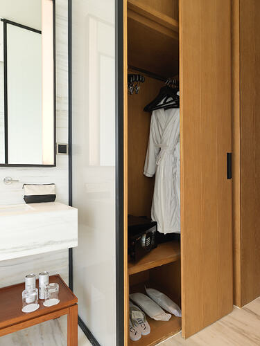 B00042303FR1767939160