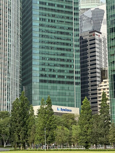 49E167FC-0BCF-4D53-BB6A-B2C8551EE2B3_1_105_c