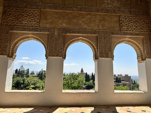 856832CF-E99D-4A6D-85FA-EB4BF080E9B6_1_105_c