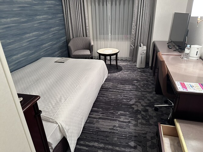 6D3377BC-4E5B-41FC-A6B6-79B12D95DF42_1_105_c