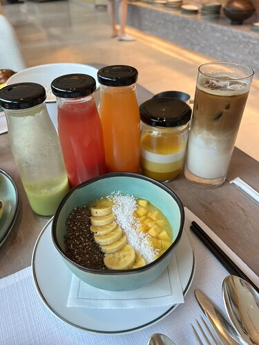 5CB62B81-ADE1-4DA9-9480-2E07C74249A8_1_105_c