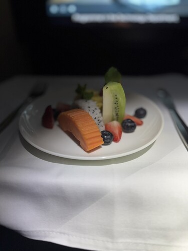 766F92C9-C53F-4064-94C5-510038DAB3A7_1_105_c