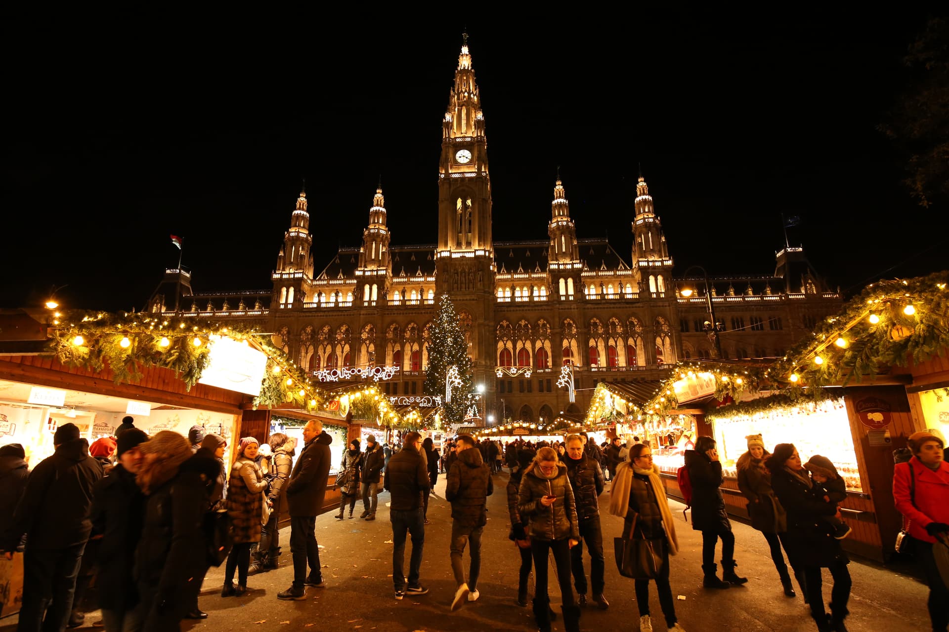 奥地利酒店攻略介绍- 第六集：萨尔茨堡给入住游客提供全州免费公交(额外酒店税0.5欧每人每晚覆盖成本) - 酒店常旅客-