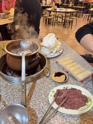 E87EC5CC-37B8-48EE-A5F6-36529A087428_4_5005_c