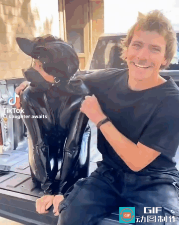 给白皮当狗,对国人打拳_美国_大学生_中国